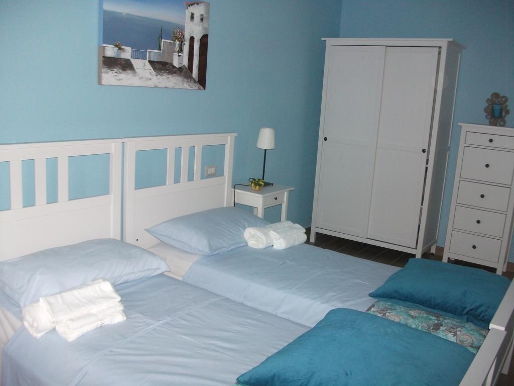 Holiday home Gli Dei E Le Rose